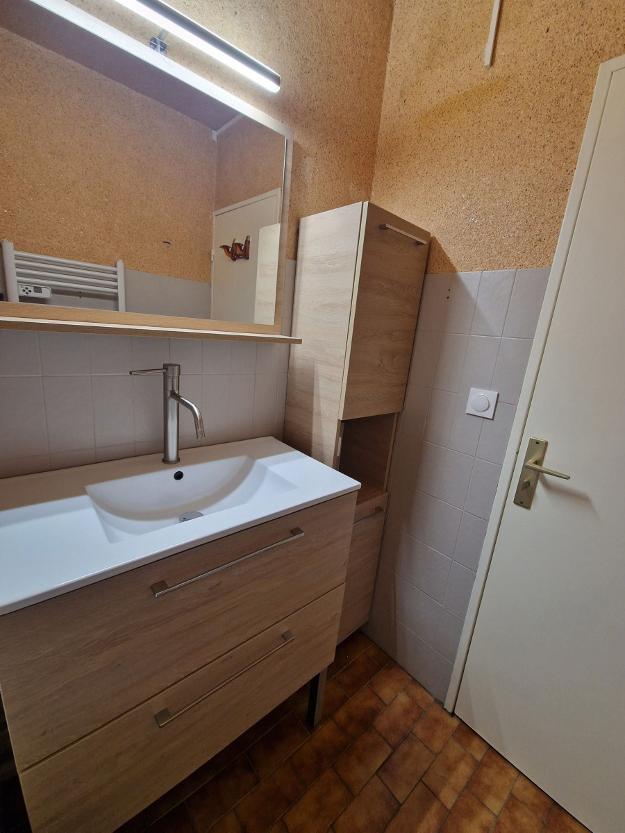 _lv_images__lot_0037250994_09_4526170