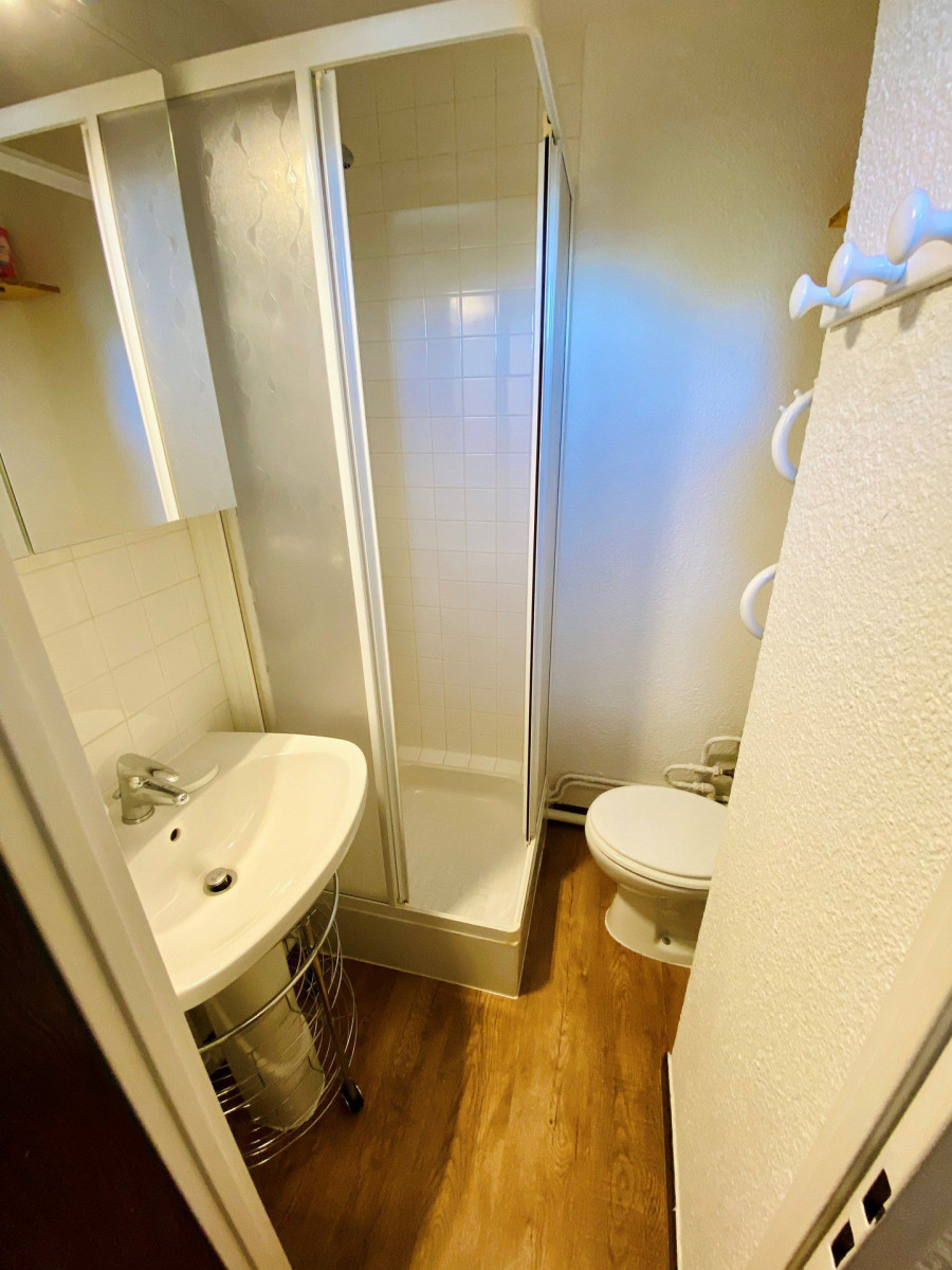 _lv_images__lot_0037251129_04_4177898 _lv_images__lot_0037251129_04_4177898