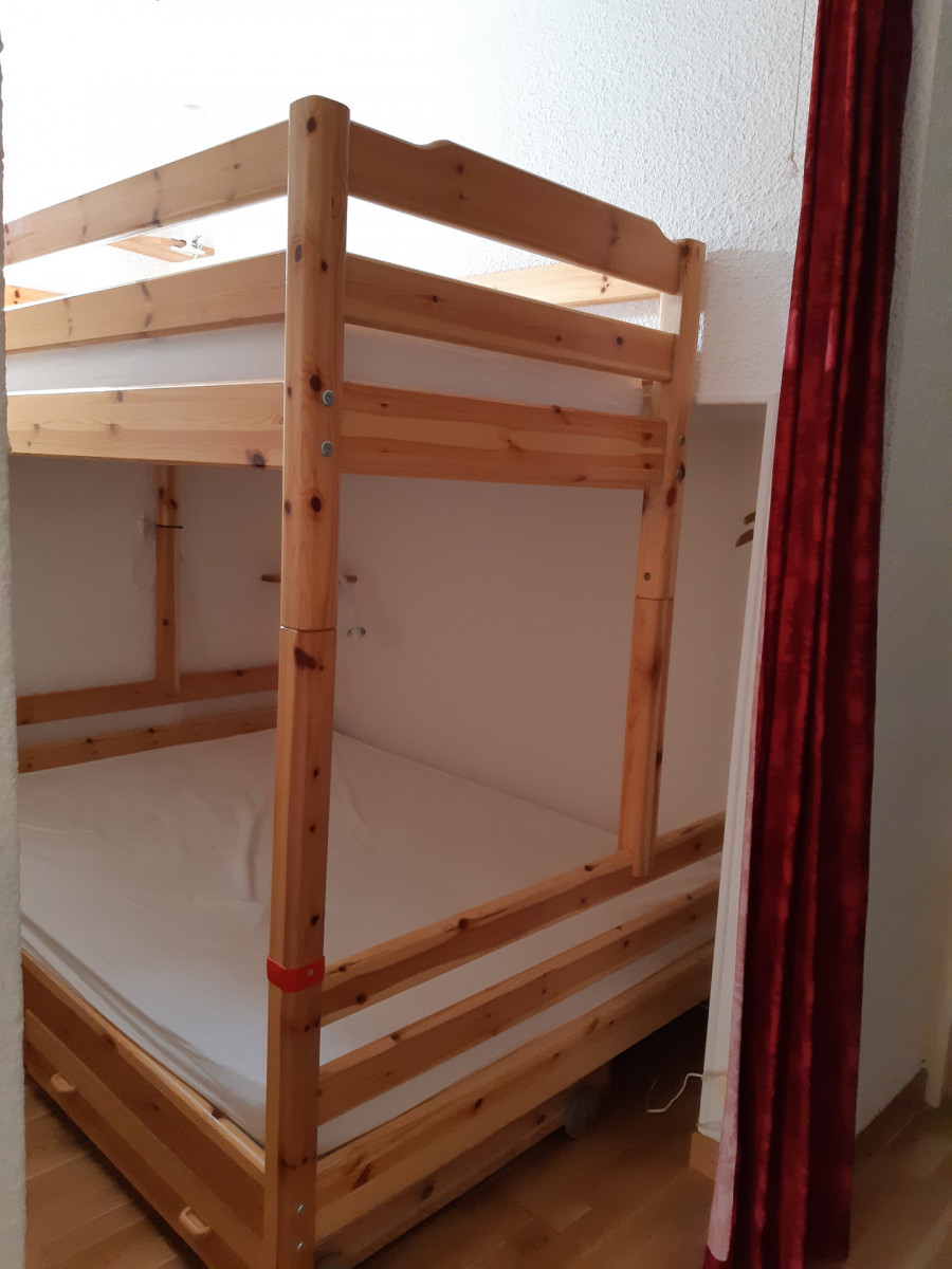 _lv_images__lot_0037251189_05_4149084