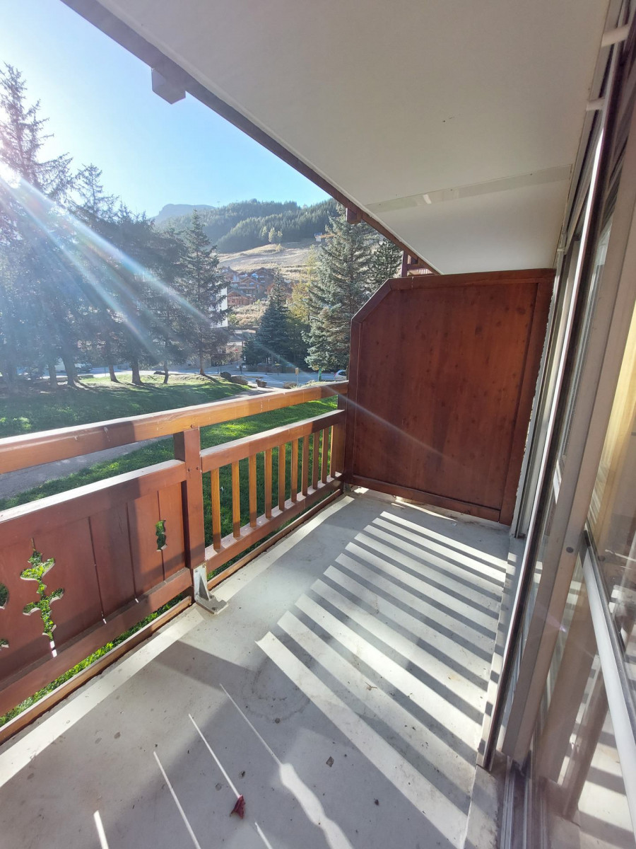 _lv_images__lot_0037251294_08_4428481