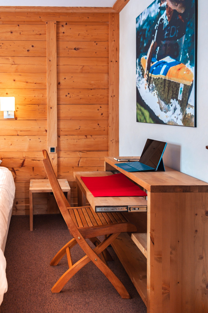 cortina24-chambre3-bureau-4619746