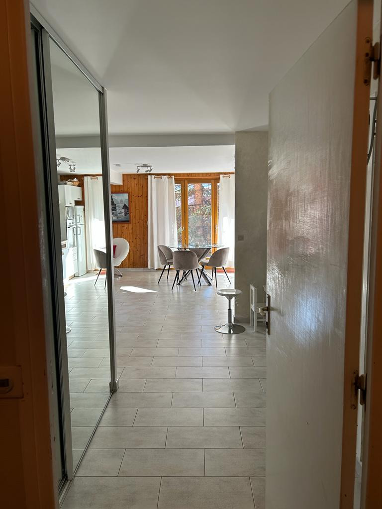 entre-e-4205511 entre-e-4205511