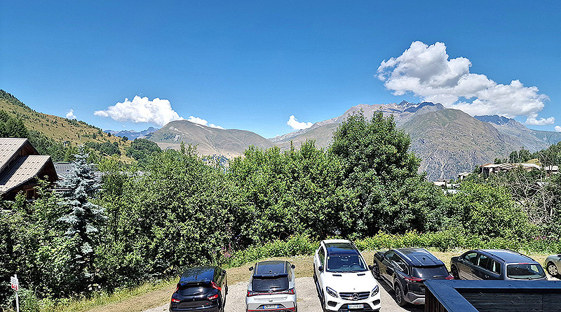 12 PARKING PRIVE RESIDENCE.jpg