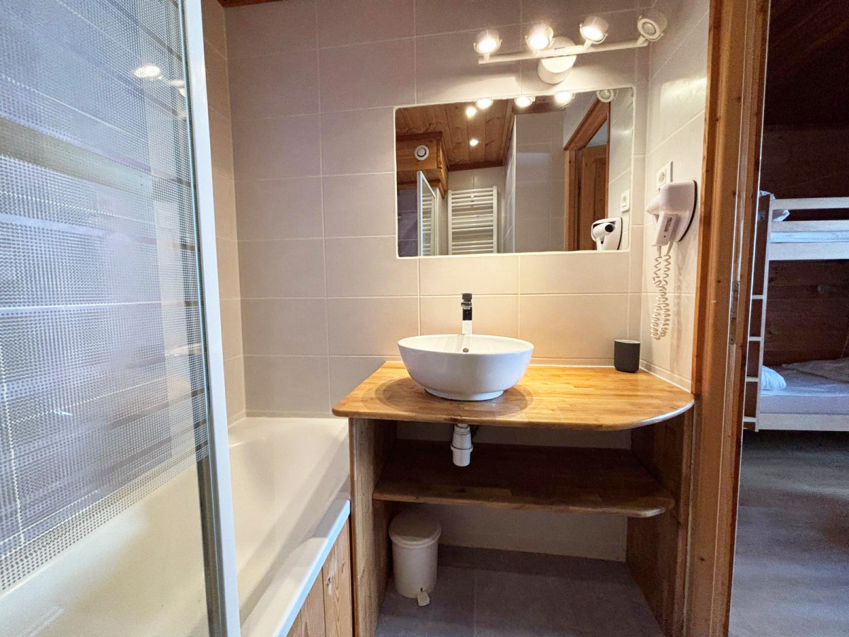 grill-sdbdortoir-4305307 grill-sdbdortoir-4305307