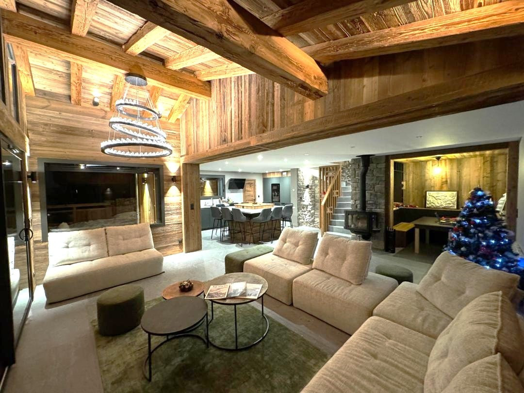 le-chalet-premiere-loge-chalet-12-personnes-2-min-3468552