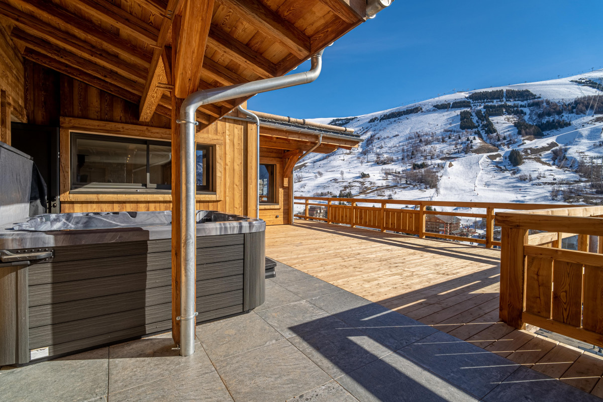 le-chalet-premiere-loge-chalet-12-personnes-5-min-3468558