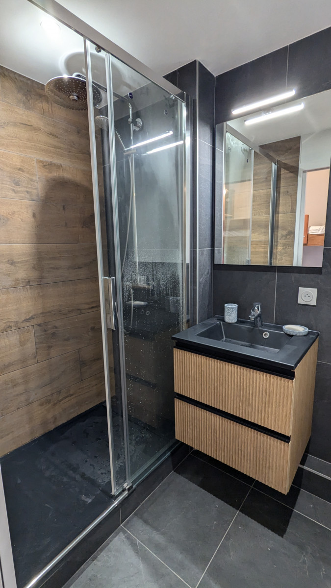  LE JANDRI 02S01 Appartement 8 personnes