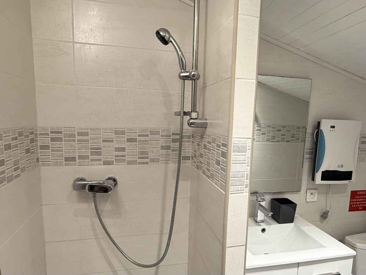LES BLEUETS A N°23 Appartement 6 personnes