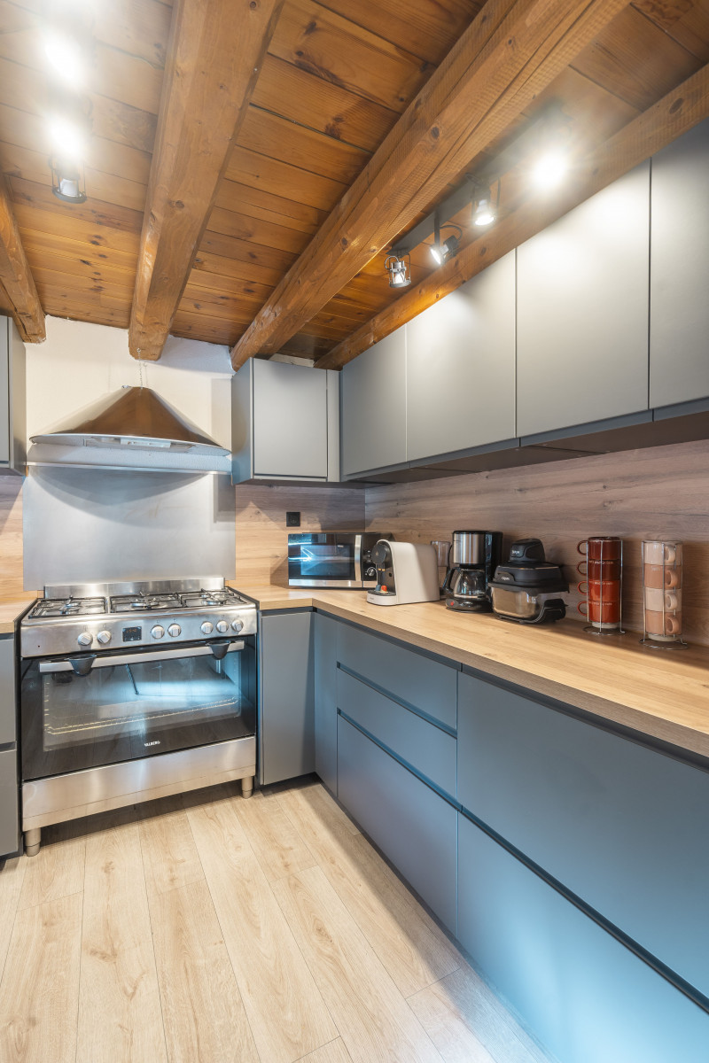 lukakeroy-08962-4162391 lukakeroy-08962-4162391