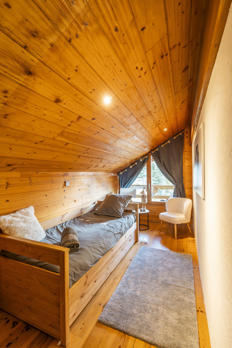 lukakeroy-09173-4162425 lukakeroy-09173-4162425