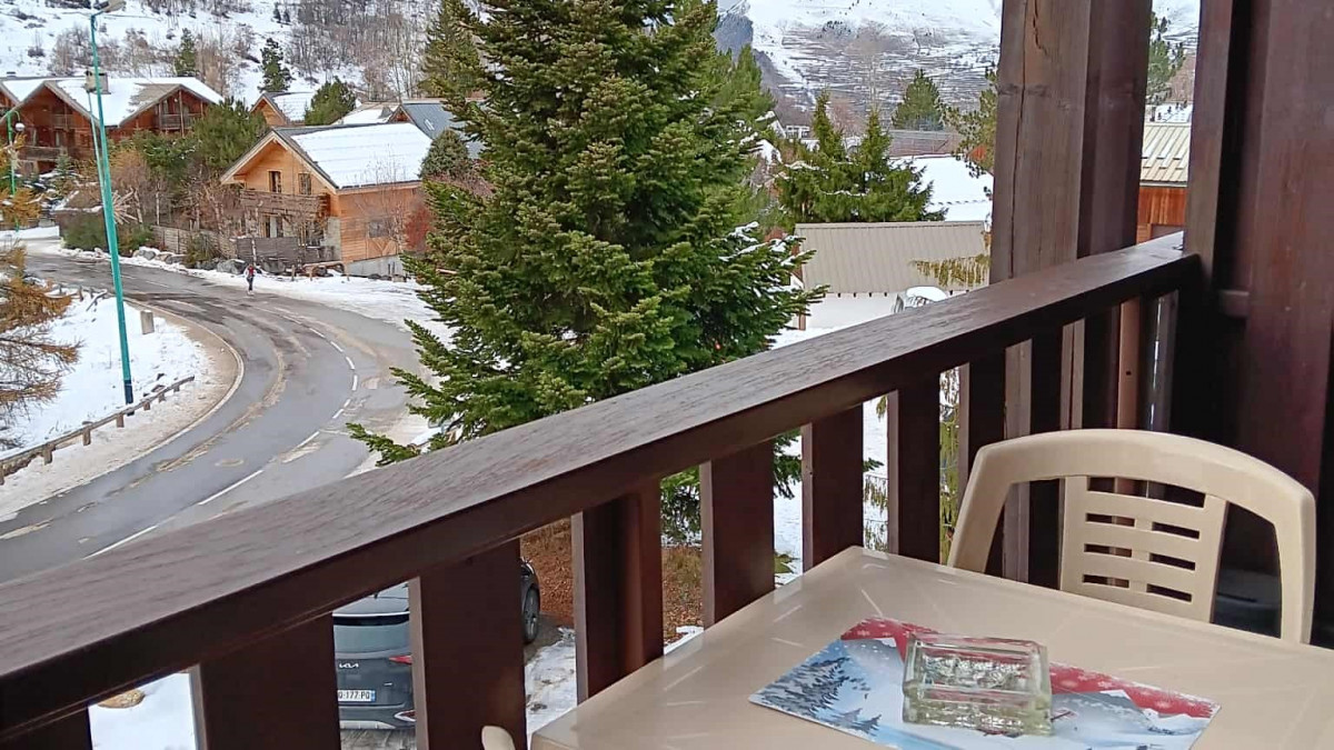 messenger-creation-28bf8454-2f15-46cb-a62f-e791bdcd27dc-4251565 messenger-creation-28bf8454-2f15-46cb-a62f-e791bdcd27dc-4251565