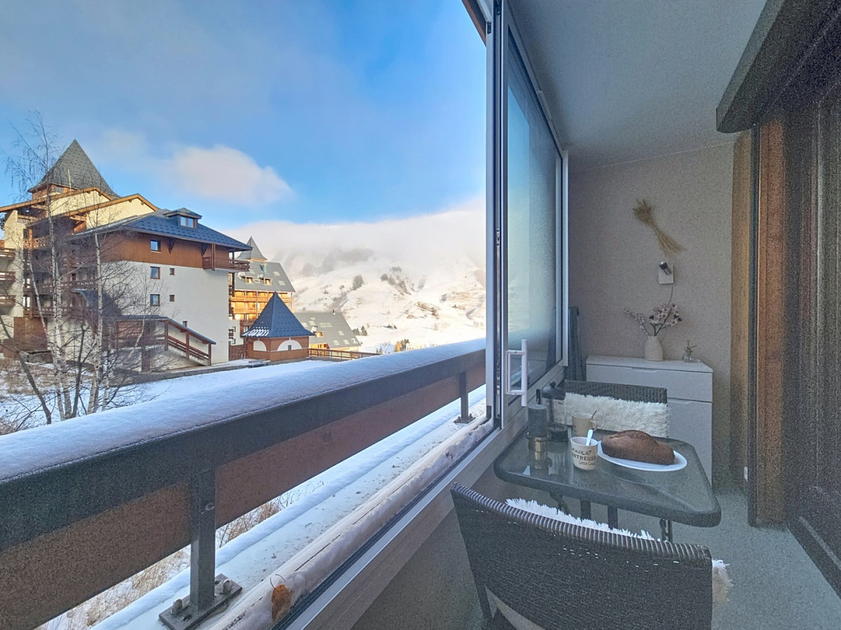 photo-2025-11-22-18-01-12-4217078