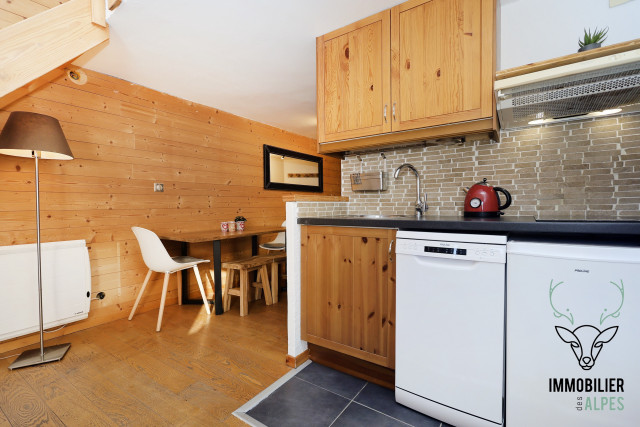 07-alpages-b8-w-4275388