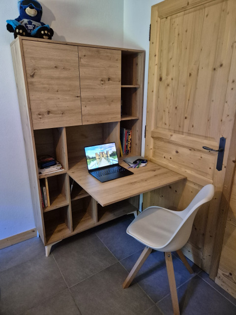 1000042170-4150982 1000042170-4150982