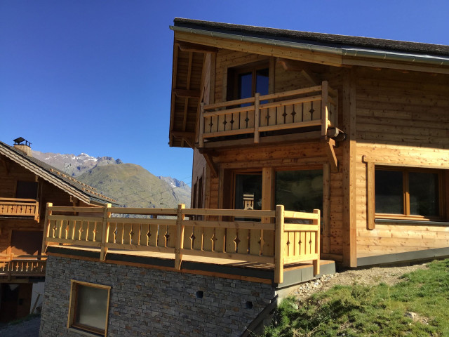 CHALET HAPPY - Chalet 10 personnes - © CHALET HAPPY - Chalet 10 personnes CHALET HAPPY - Chalet 10 personnes