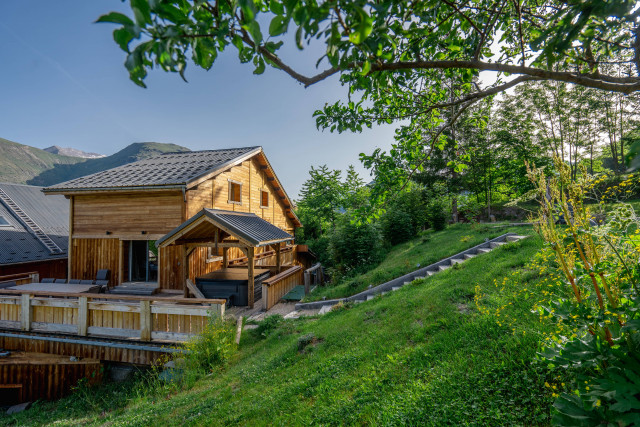 CHALET LE PETIT BES - 14 personnes