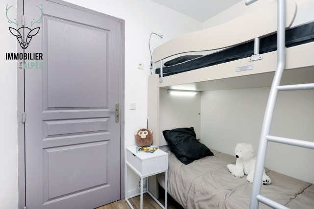 17-c-urdesours-a6-w-4190936