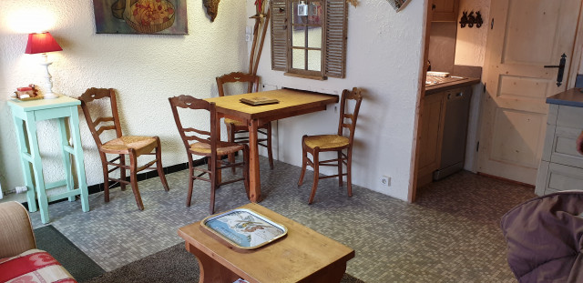 20191208-161156-4275413 20191208-161156-4275413