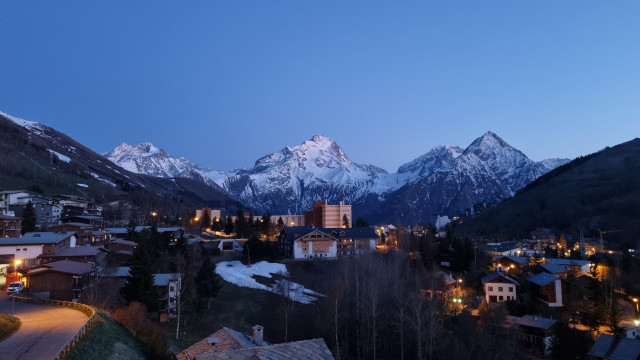 20220426-210140-4148128