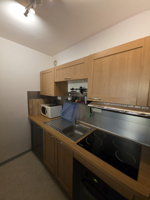 20251103-104304-4167919 20251103-104304-4167919