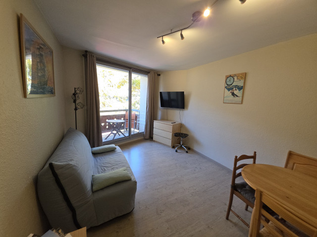 20251103-104457-4167916 20251103-104457-4167916