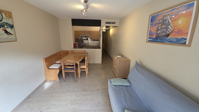 20251106-145323-4170764 20251106-145323-4170764