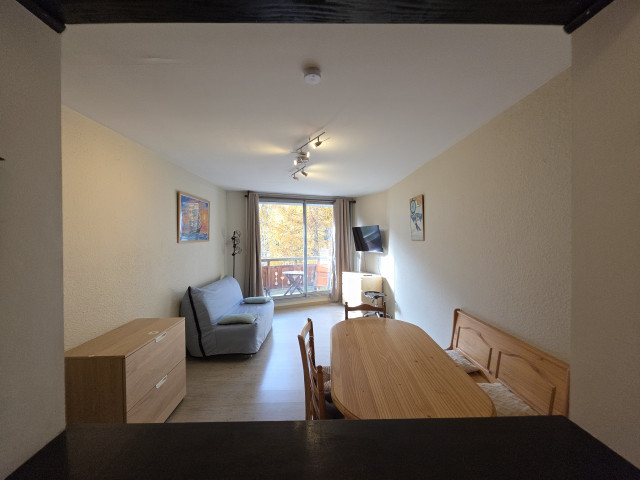 20251106-145515-4170763 20251106-145515-4170763