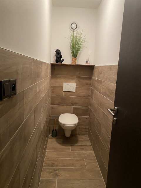 Wc 2