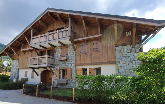 24-chalet-et-c-t-chambres-5137434