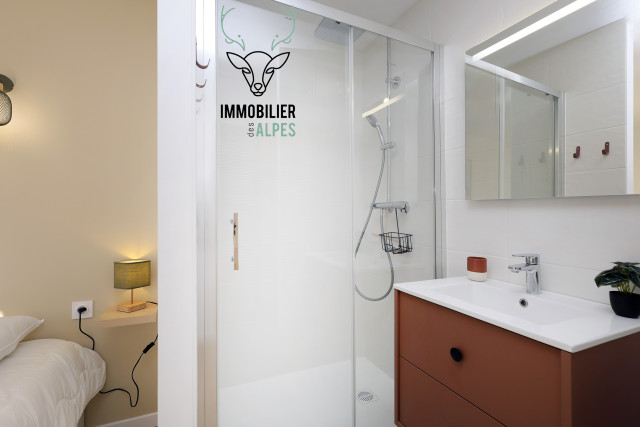 25-violettes-12-w-4190902