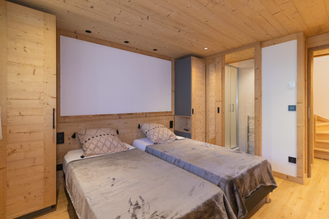 8-2-4260519 8-2-4260519