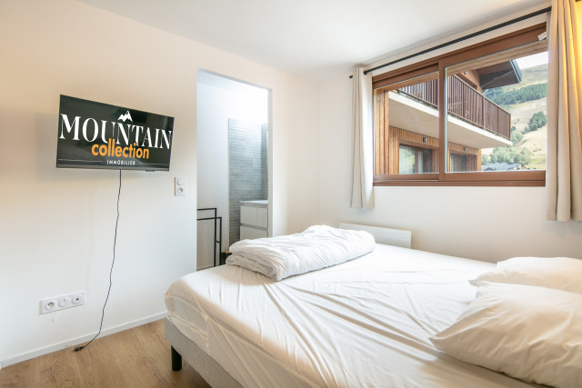 801_80_DAPRO3435_2alpes_lv_images__lot_0000071444_05_20261018211539