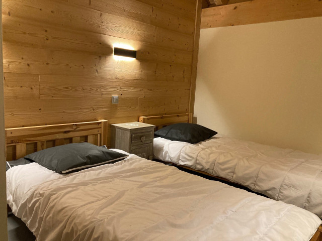 _2alpes_lv_images__lot_0000070788_07_5008677 _2alpes_lv_images__lot_0000070788_07_5008677