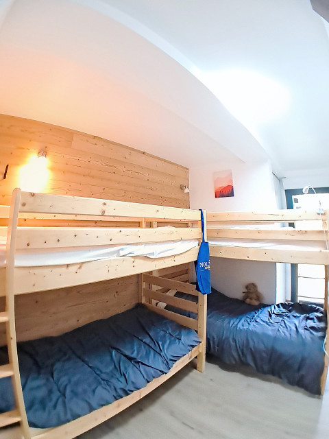 _2alpes_lv_images__lot_0000071147_05_4503012 _2alpes_lv_images__lot_0000071147_05_4503012