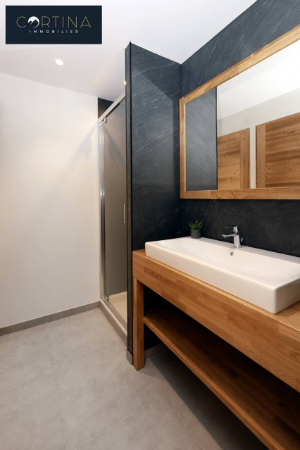 _clients_223886005_photos_23n_4620194