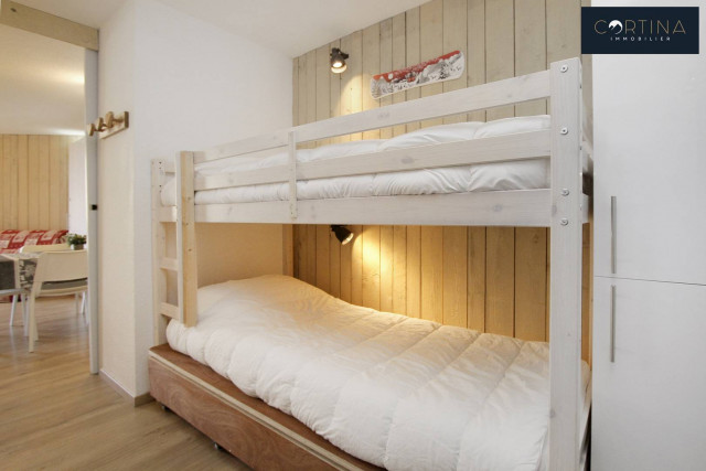 _clients_223886005_photos_30i_4417767 _clients_223886005_photos_30i_4417767