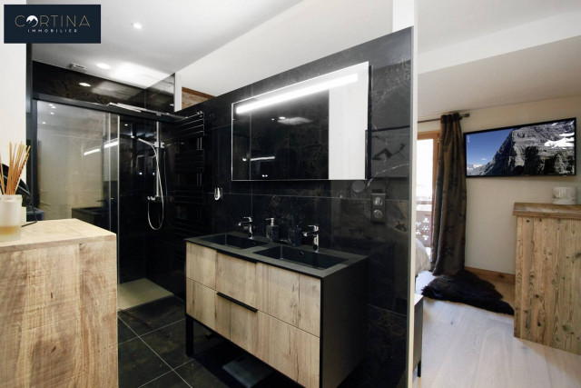 _clients_223886005_photos_32k_4405584 _clients_223886005_photos_32k_4405584