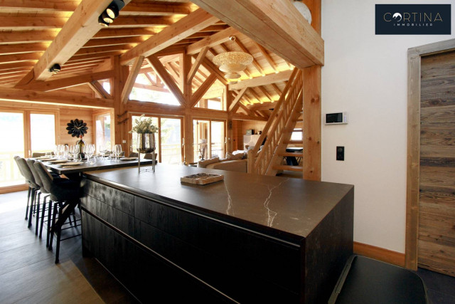 _clients_223886005_photos_32q_4686496