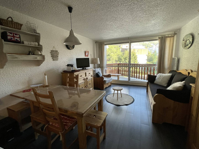 _clients_223886005_photos_33f_4586651