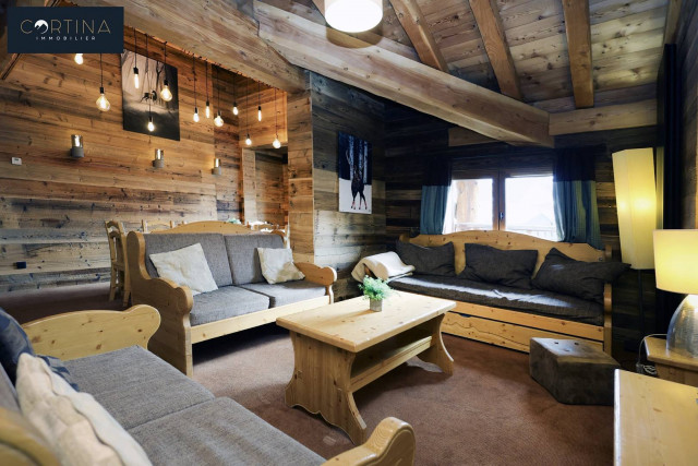 _clients_223886005_photos_62aj_4212202