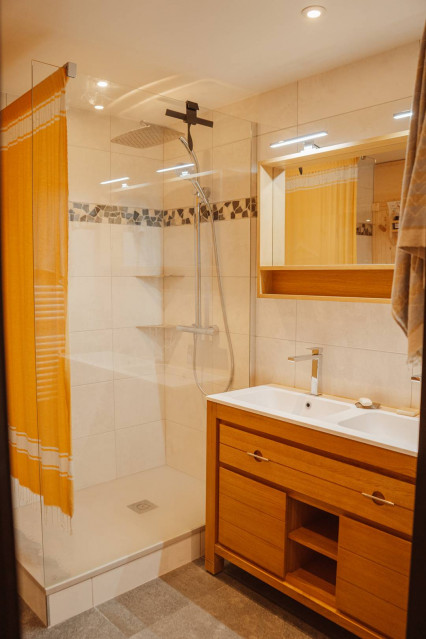 _clients_223886005_photos_83q_4415304 _clients_223886005_photos_83q_4415304