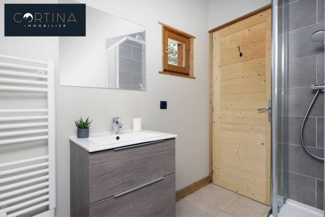 _clients_223886005_photos_86m_4531877