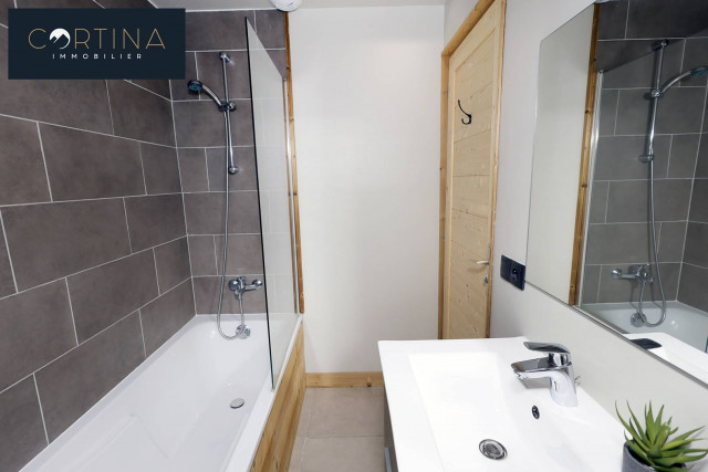 _clients_223886005_photos_86n_4252733