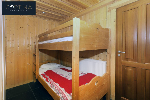 _clients_223886005_photos_87u_4650869