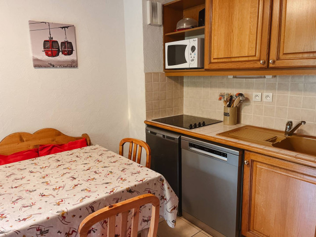 _clients_223886005_photos_93k_5030474