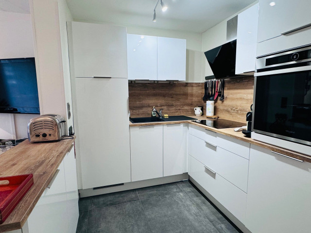 _lv_images__lot_0000000021_07_4530316