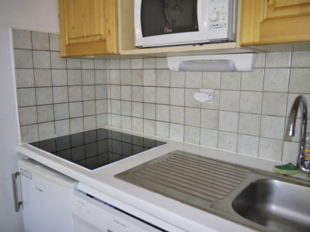 _lv_images__lot_0000000056_02_4649224 _lv_images__lot_0000000056_02_4649224