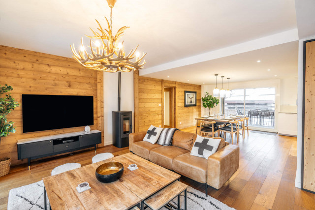 _lv_images__lot_0000000097_01_4319962