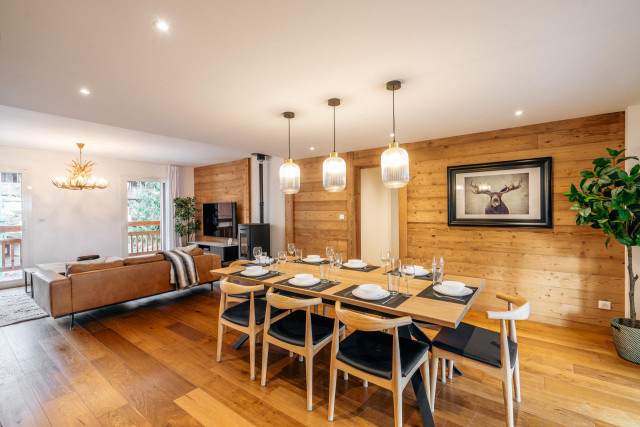 _lv_images__lot_0000000097_05_4536316