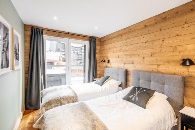 _lv_images__lot_0000000097_10_4649123 _lv_images__lot_0000000097_10_4649123